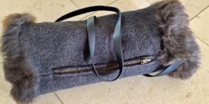 Jagdmuff mit Lammfell gefüttert