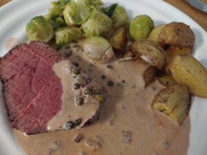 Pfefferrahmbraten